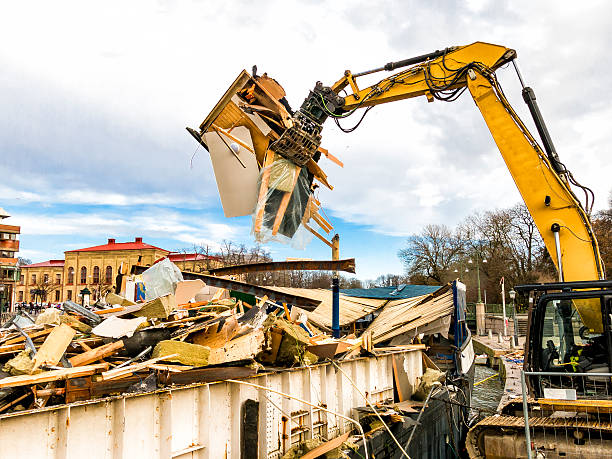 Best Trash Removal Near Me  in Kingstowne, VA
